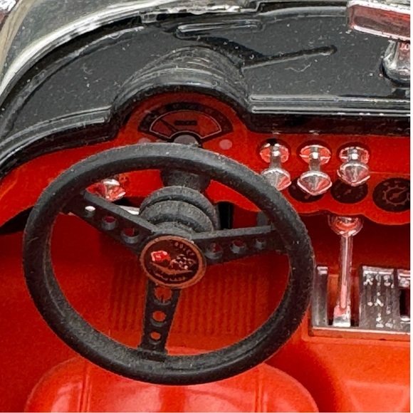 Majorette Chevrolet 1957 Diecast Model Car -‎ 1/18 Scale - Picture 13 of 16